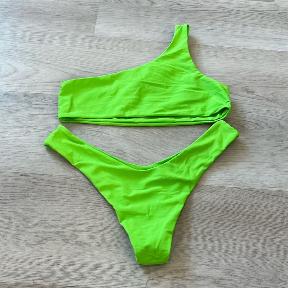 Bikini